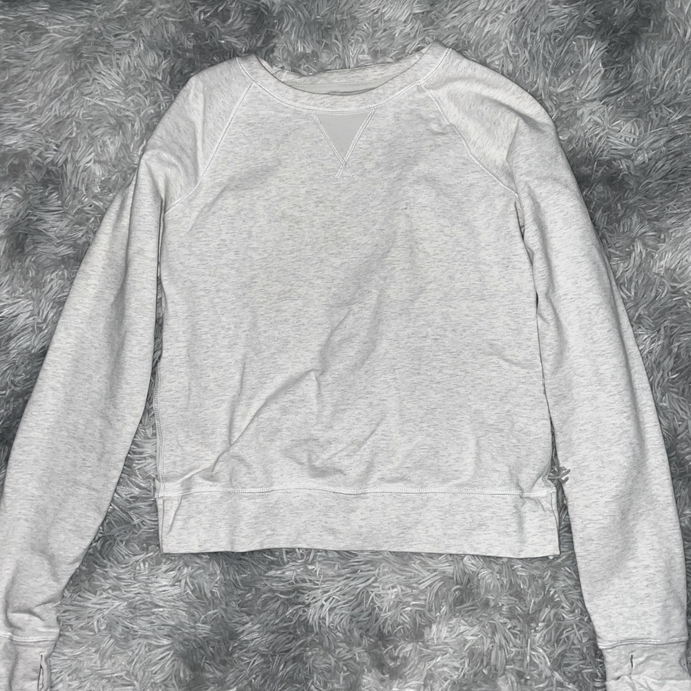 Lululemon crewneck